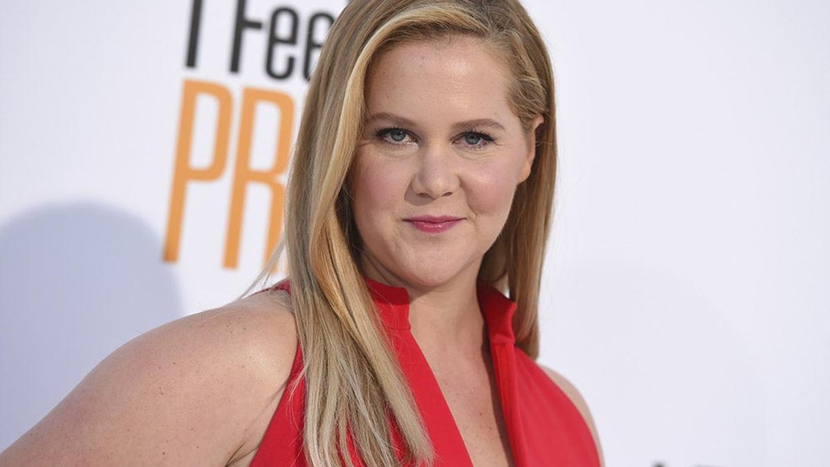 Mucha tarta 'vagina' pero a Amy Schumer se le ha complicado el embarazo