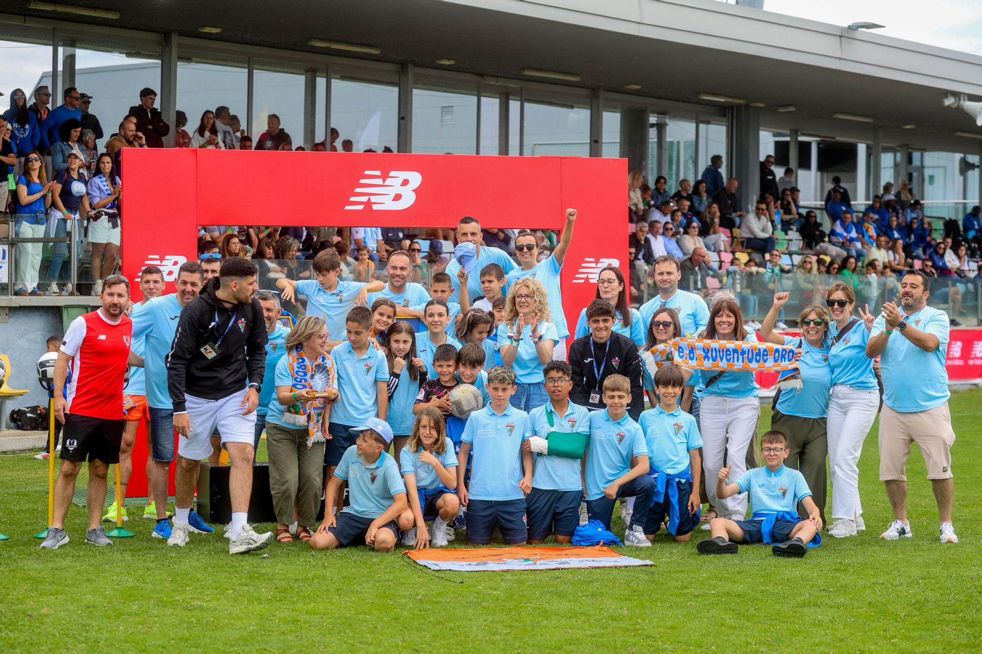 El Porto se lleva el primer título de Arousa Fútbol 7 a Portugal