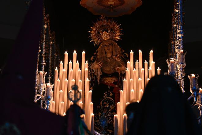 La procesión de la hermandad de los Dolores del Puerto de la Torre, en fotos