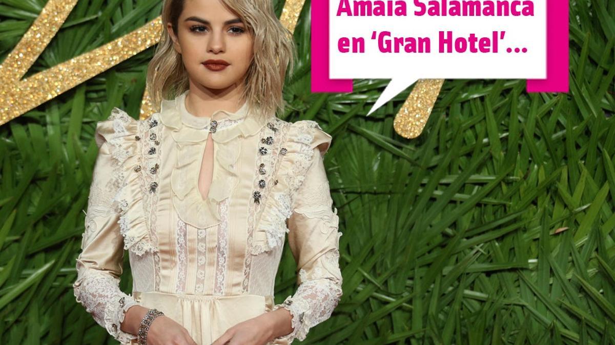 Selena Gomez y su look a lo Gran Hotel