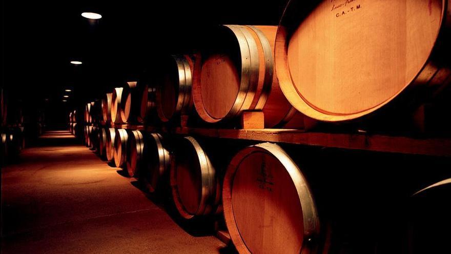 Un investigado por derramar más de 100.000 litros de vino