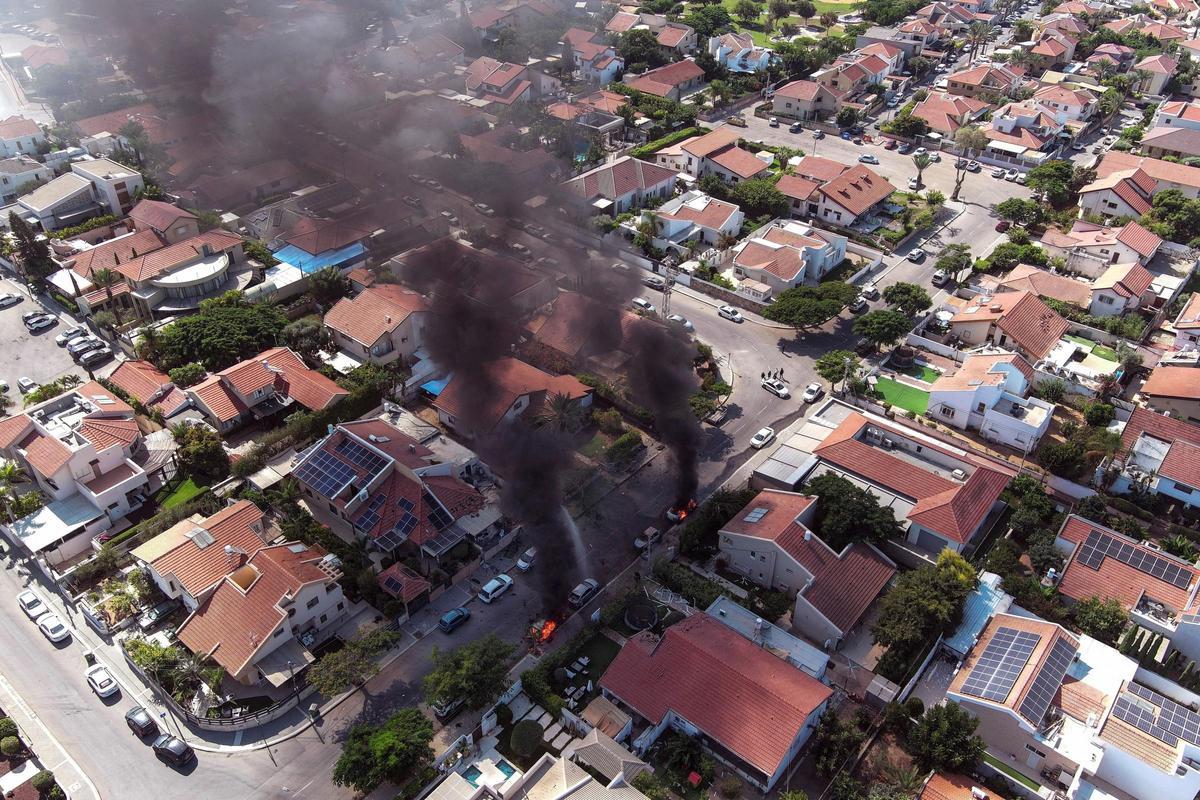 Vista aérea de los resultados de los bombardeos en Israel.