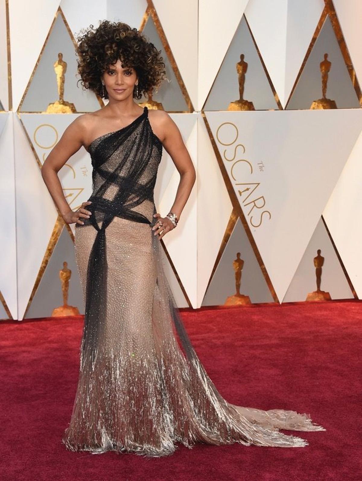 Premios Oscar 2017, Halle Berry