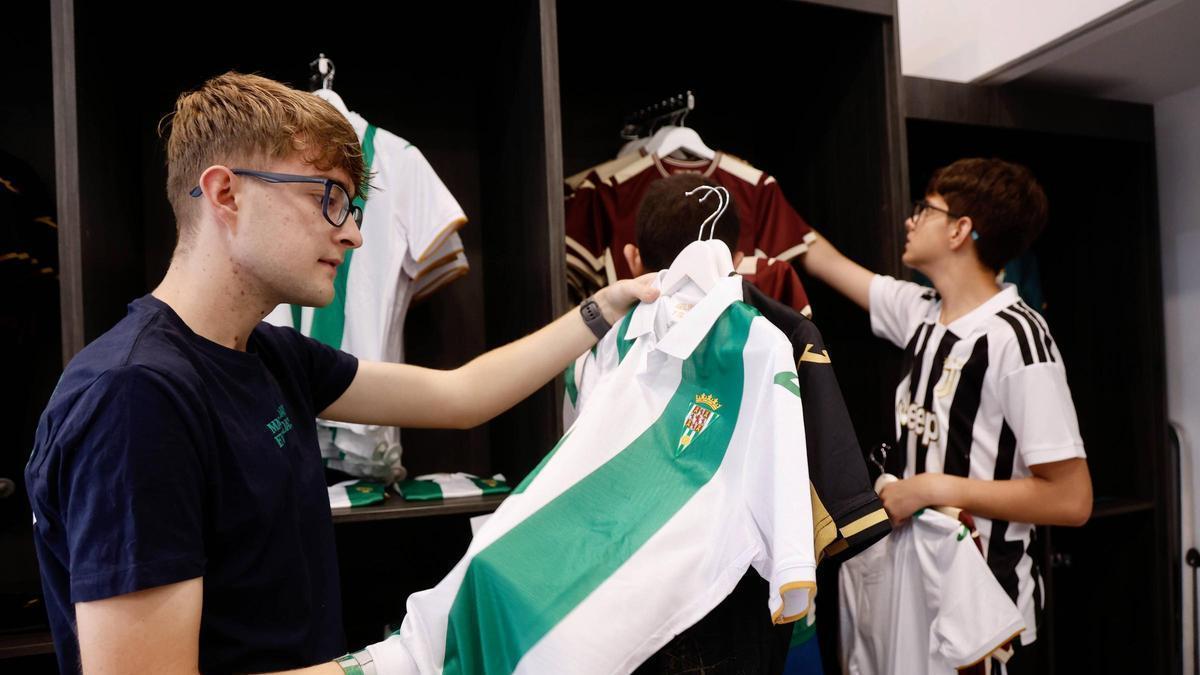 Las camisetas del Córdoba CF 26-27 ya están a la venta