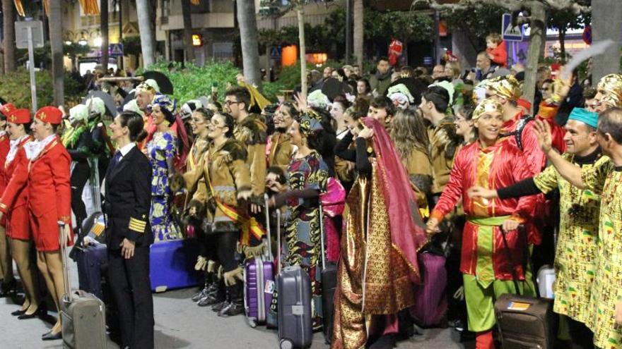 La Falla Sant Valerià, premio en la cabalgata del Ninot en Torrent