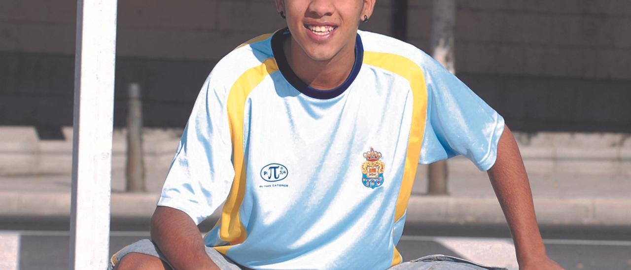 Jonathan Viera, en La Feria, en octubre del 2007 para hablar de su derbi de Juveniles.