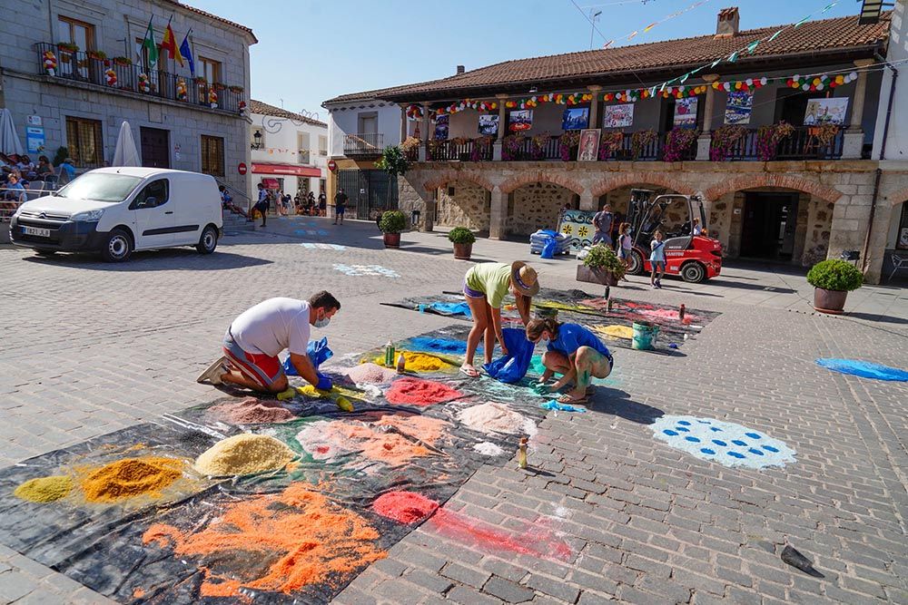 Alfombras para San Roque en Dos Torres