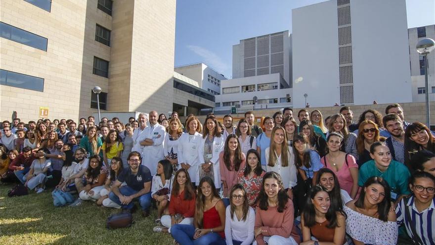 El Reina Sofía eleva un 13,7% las plazas para formar a residentes