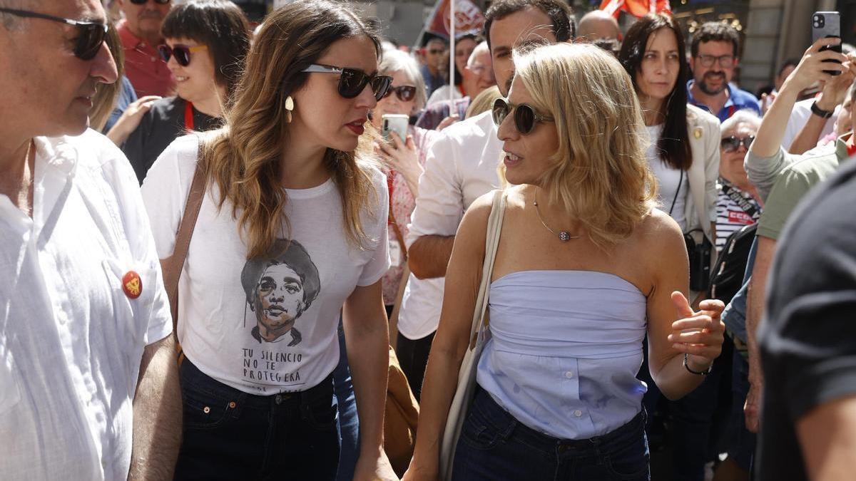 Irene Montero y Yolanda Díaz durante la manifestación con motivo del Primero de Mayo en Madrid.