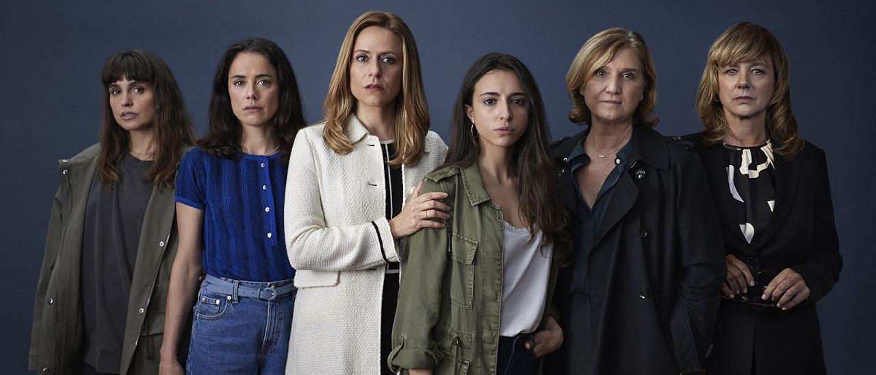 as actrices de ’Intimidad’: Verónica Echegui, Patricia López Arnaiz, Itziar Ituño, Yune Nogueiras, Ana Wagener y Emma Suárez.