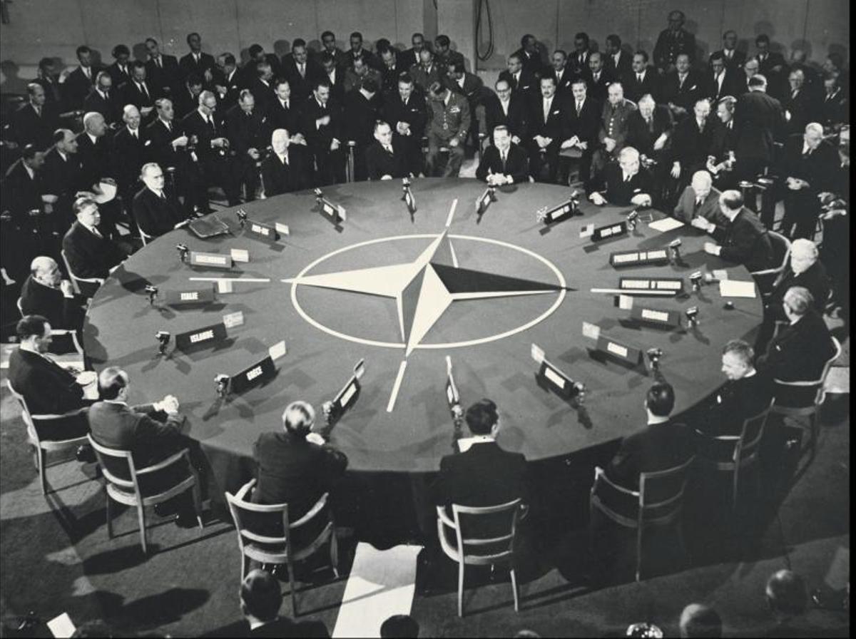 Reunión de la OTAN en 1957