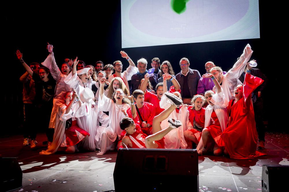 Las mejores imágenes del concurso de playbacks de las peñas de Benidorm