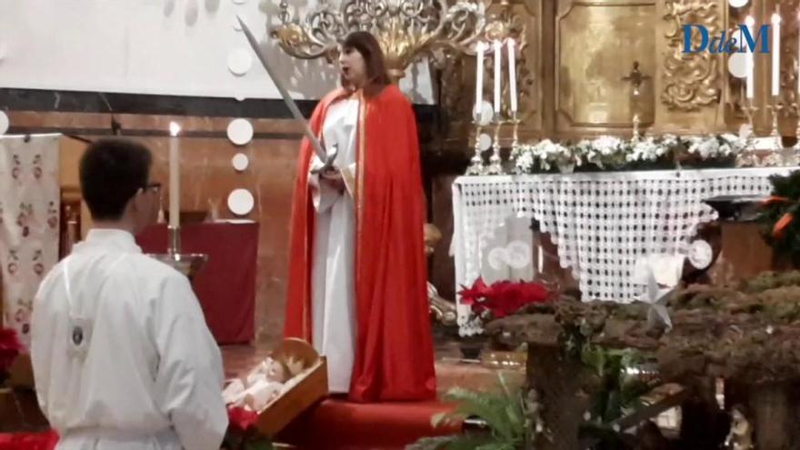 La soprano Arancha Calvo canta la Sibil·a en la Iglesia de la Mercè