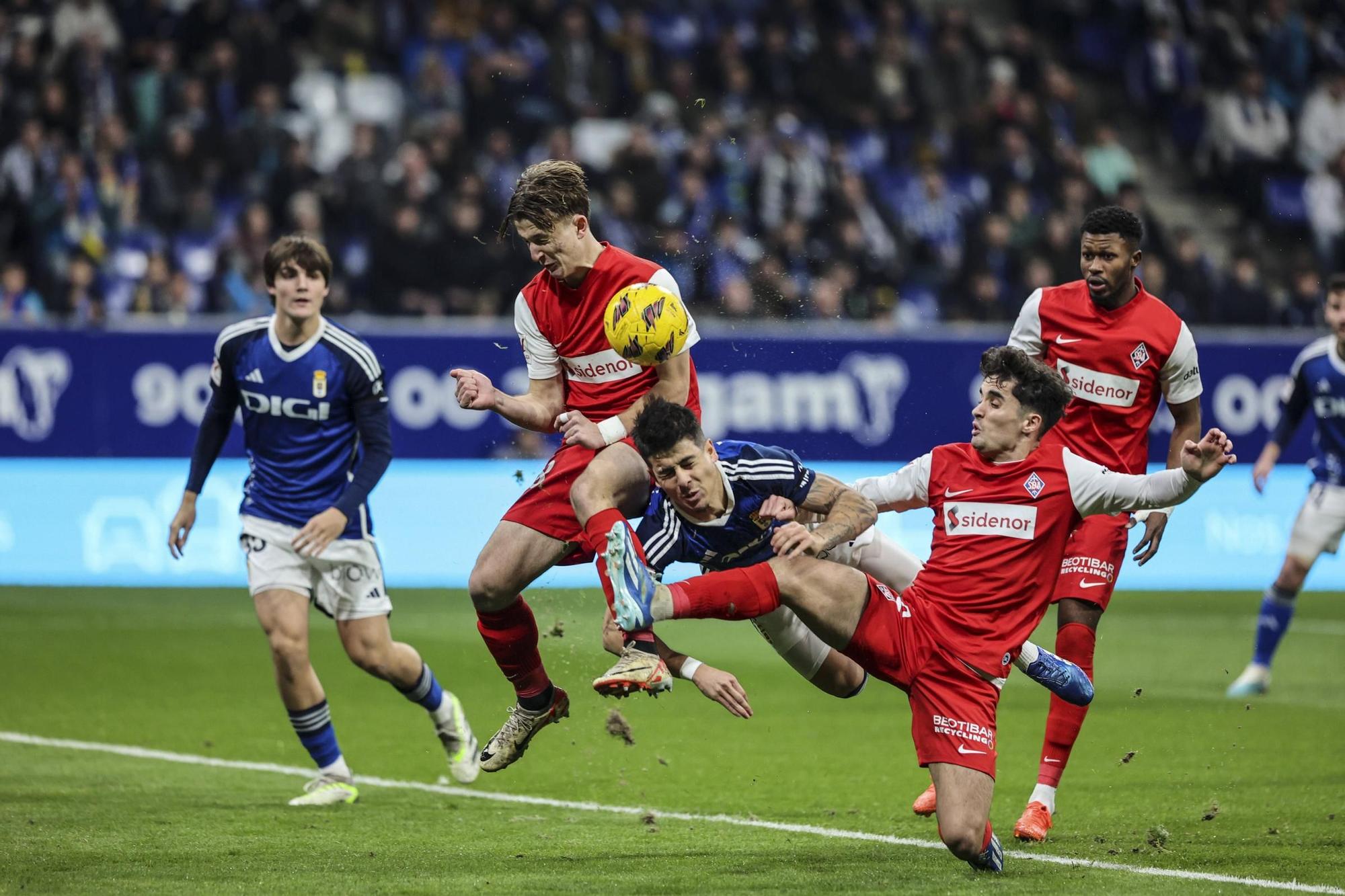 Así fue el partido entre el Real Oviedo y el Amorebieta