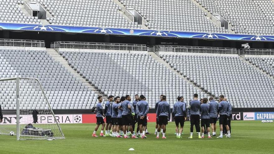 Entrenamiento del Real Madrid en el Allianz Arena