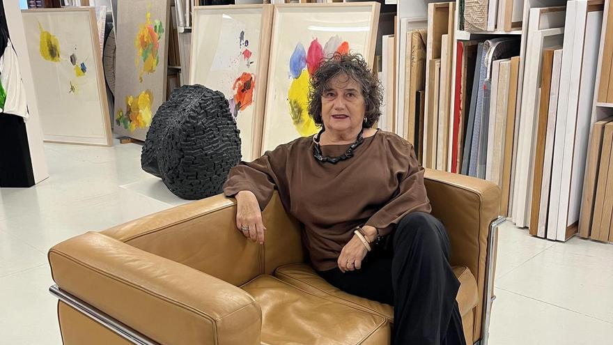 Jero Martínez, en la oficina de su galería en Pollença.