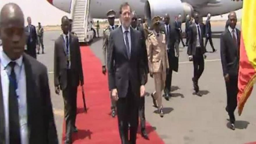Rajoy visita a las tropas españolas en Malí