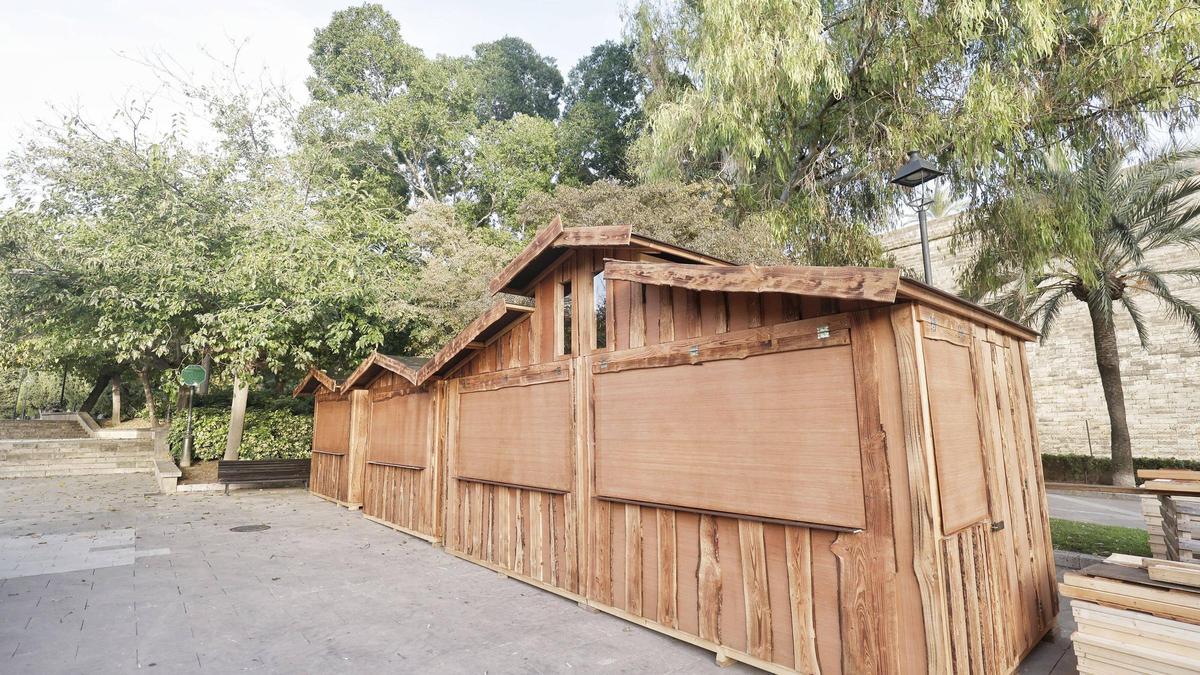 Zwischen-Sobrassada-Panettone-und-Gl-hwein-Das-alles-gibt-es-beim-umstrittenen-Weihnachtsmarkt-zweier-sterreicher-in-Palma