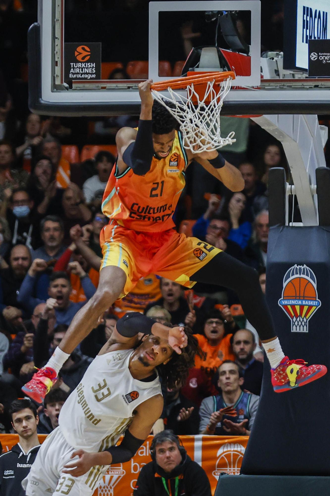 Victoria de Valencia Basket ante el Bayern de Munich