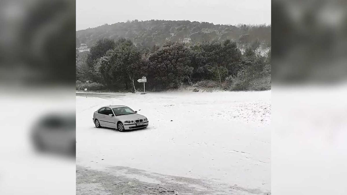 La nevada, aquest dilluns, a Agullana.