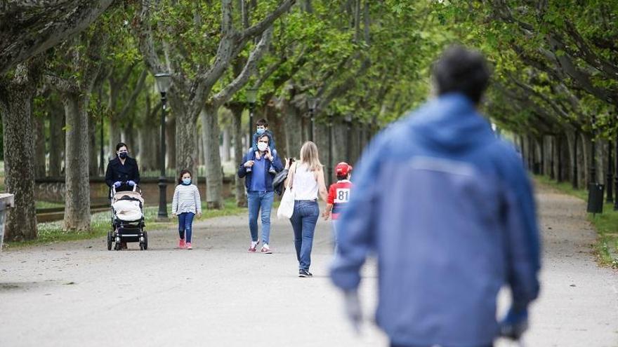 Detenida por raptar a su hija biológica cuando paseaba con la madre adoptiva en Zaragoza