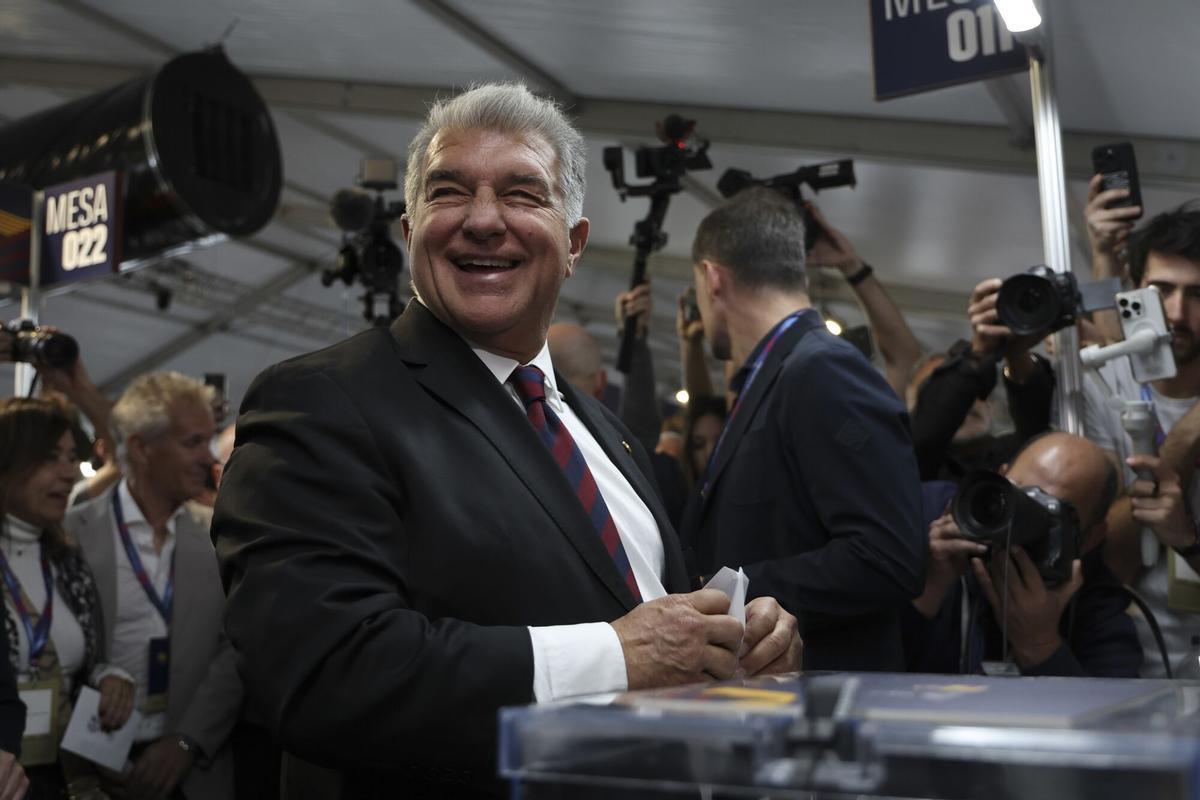 Laporta apabulla a Font con más del doble de votos y presidirá el FC Barcelona hasta 2031