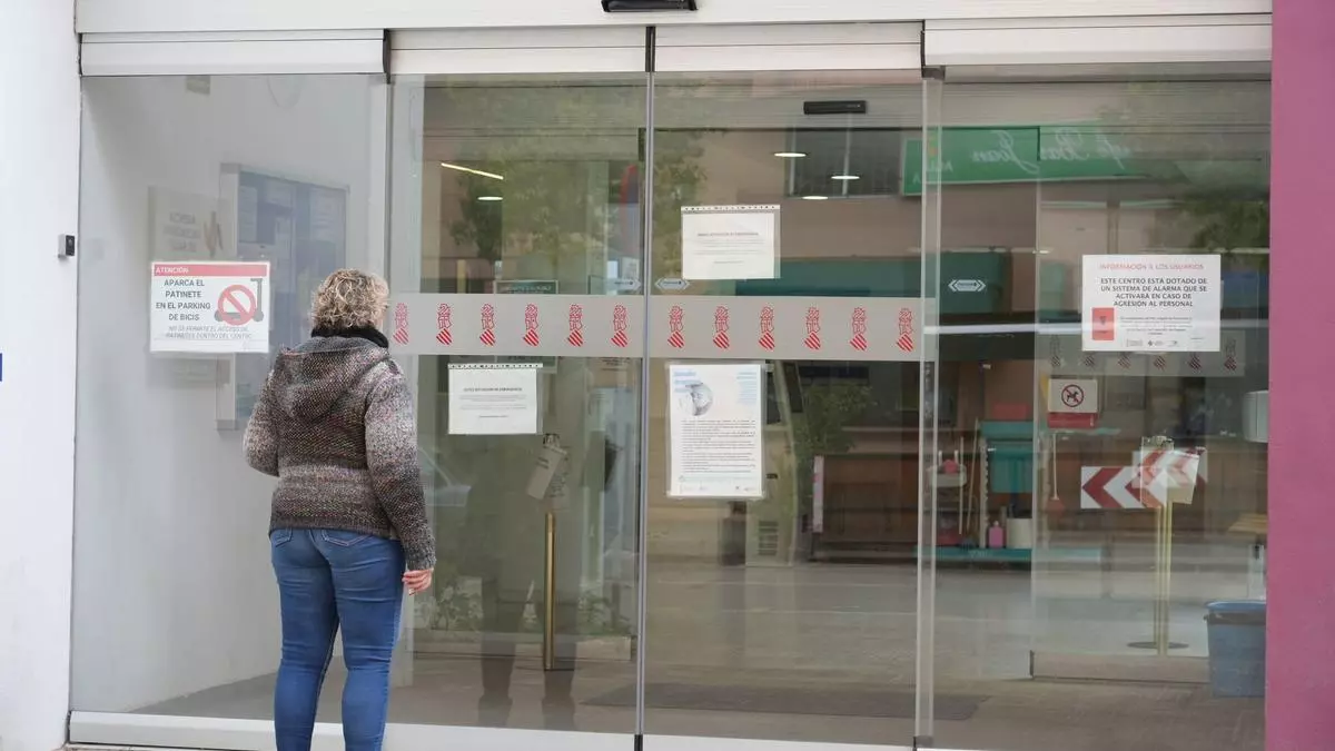 Sanitat mantiene el cierre de centros sanitarios para visitas programadas el jueves en Castellón