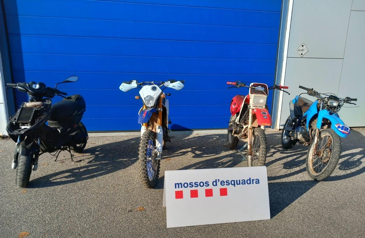 Motos robadas para desmontarlas y cambiar el número de bastidor.