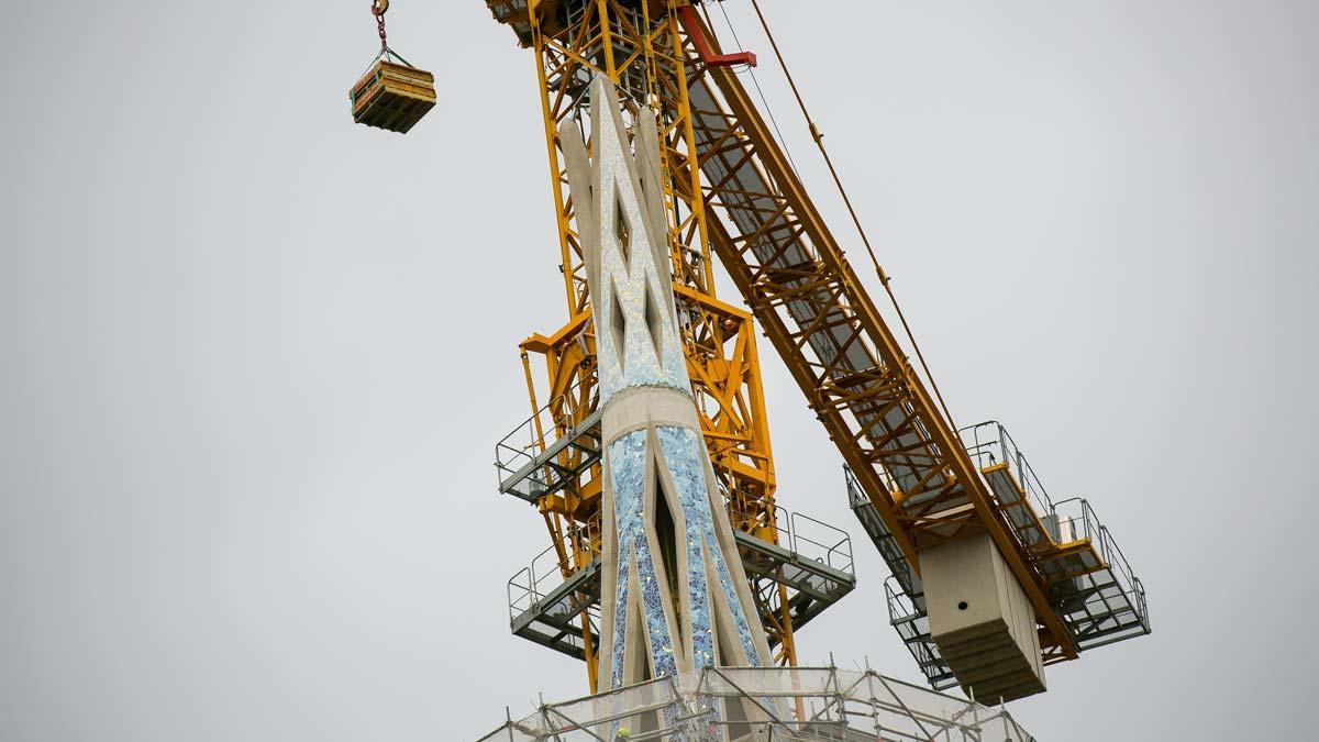 La Torre de la Virgen de la Sagrada Família.