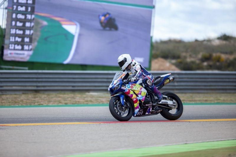 Álvaro Bautista logra el triunfo en Motorland