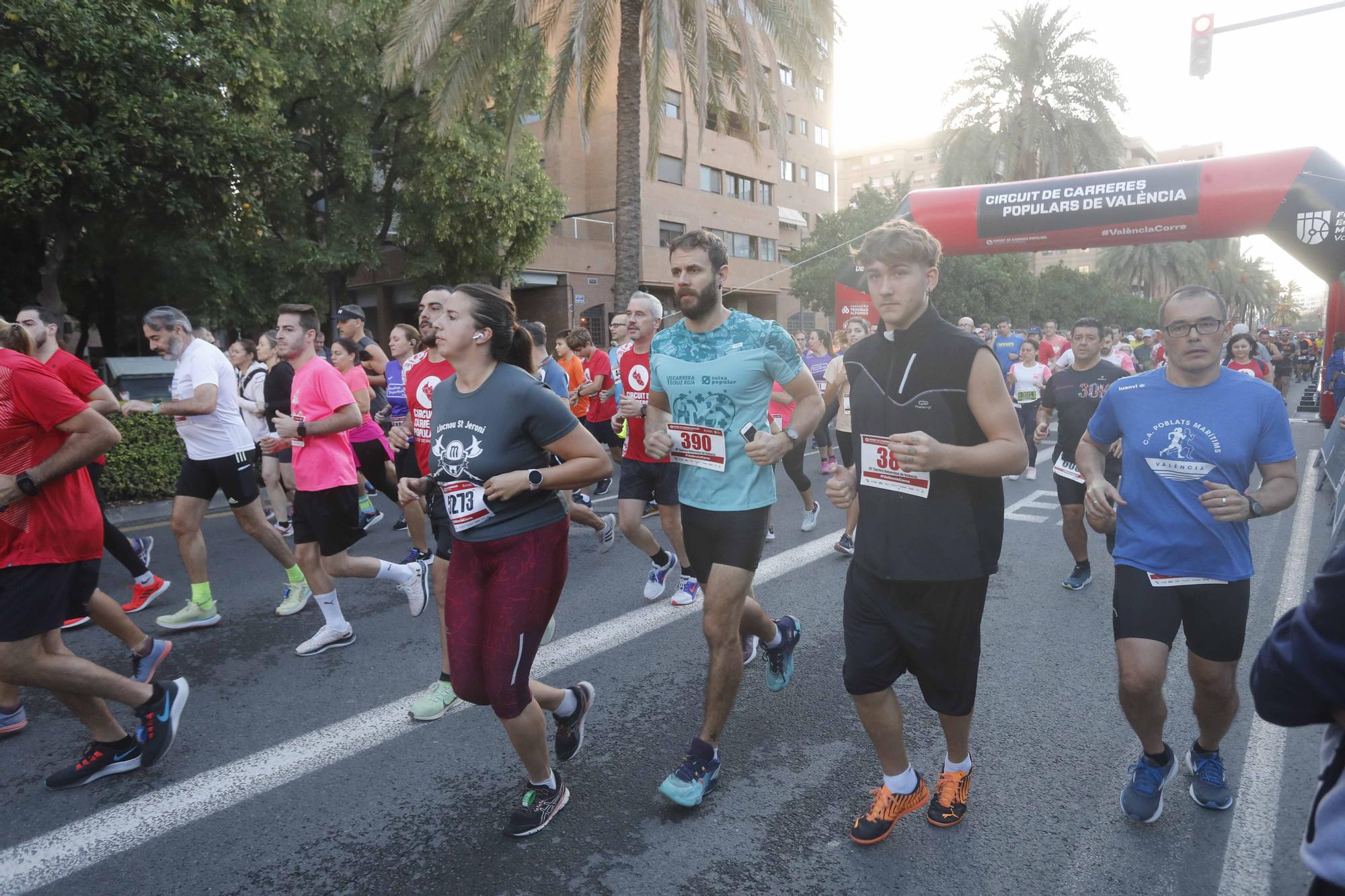 ¡Búscate en la X Carrera de la Universitat de València!