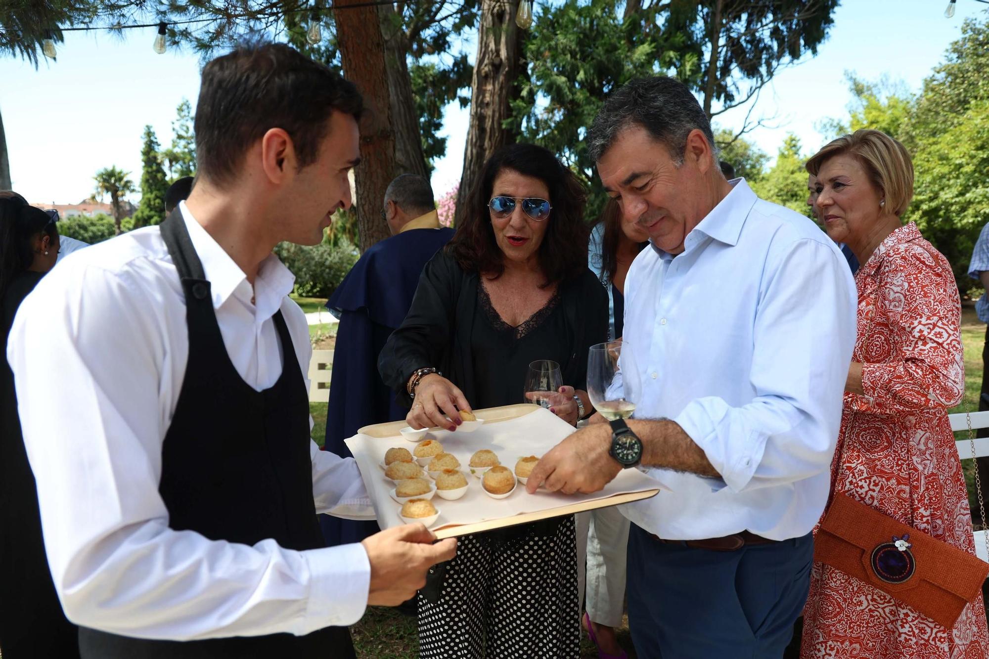Un momento del XVII Capítulo da Orde da Ameixa de Carril.
