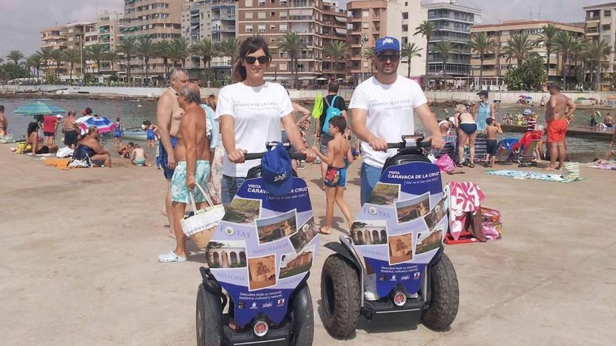 Caravaca &#039;se vende&#039; en las playas a golpe de &#039;segway&#039;