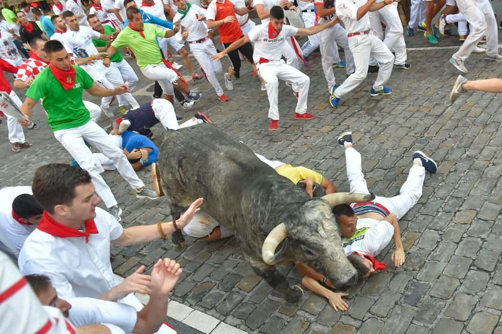 Tercer encierro de San Fermín 2018 con los toros de la ganadería Cebada Gago