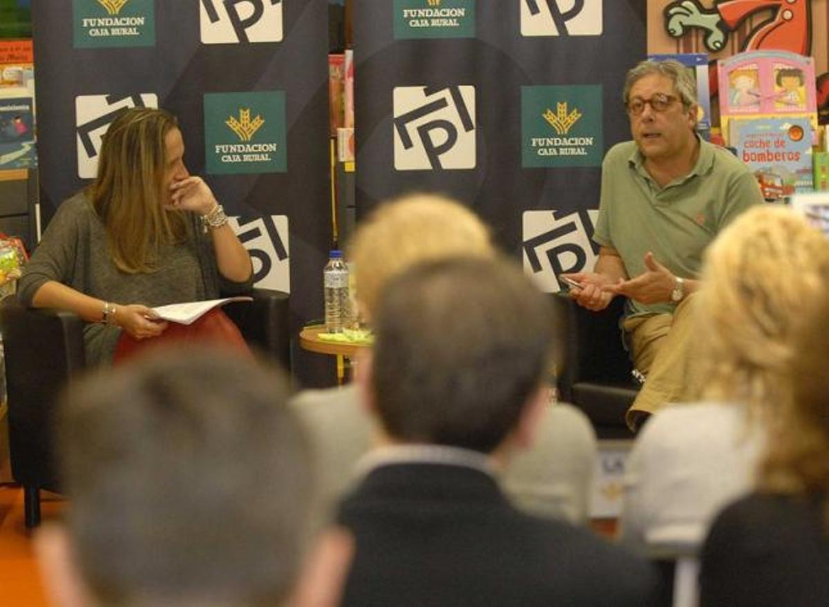 Pepe Monteserín: "Quería que el lector entendiera por qué comenzó la Guerra Civil"