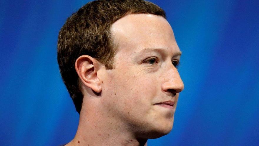 Mark Zuckerberg está en la cuerda floja de la presidencia de Facebook