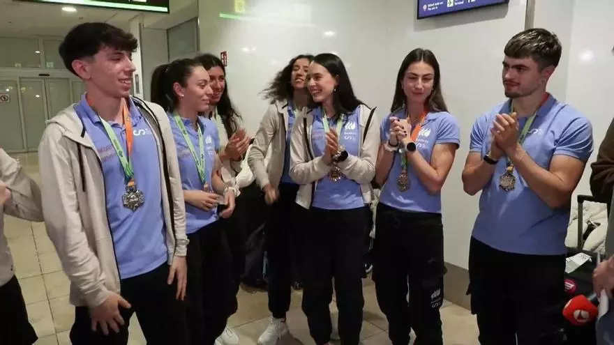 Llega a Barajas el equipo español que firmó en Torún su segunda mejor actuación en unos Mundiales de atletismo