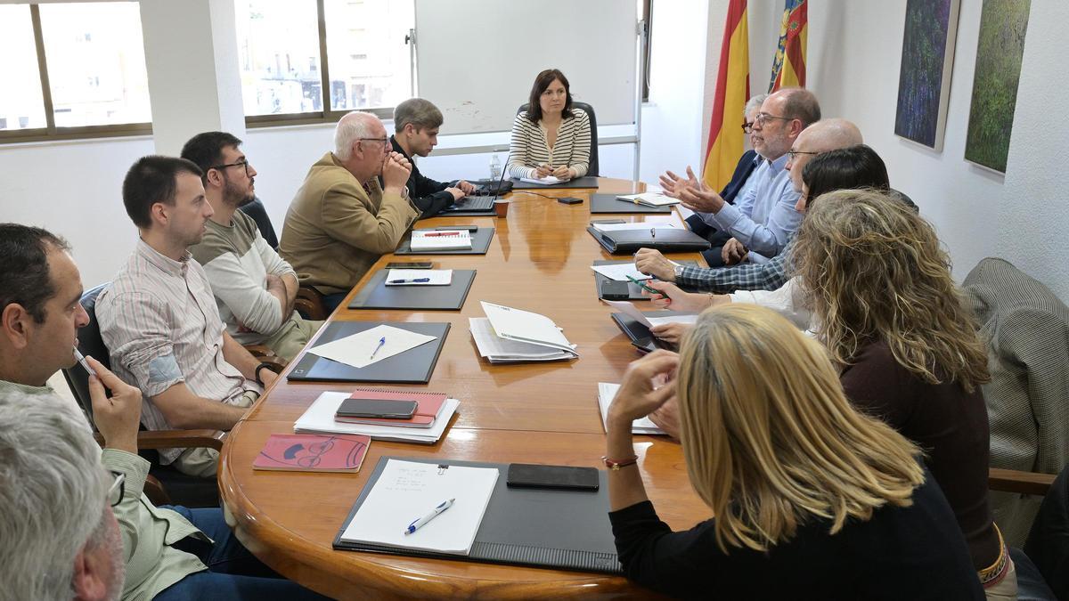 Reunión del Ayuntamiento de Paiporta con colegio de Ingenieros de la CV.