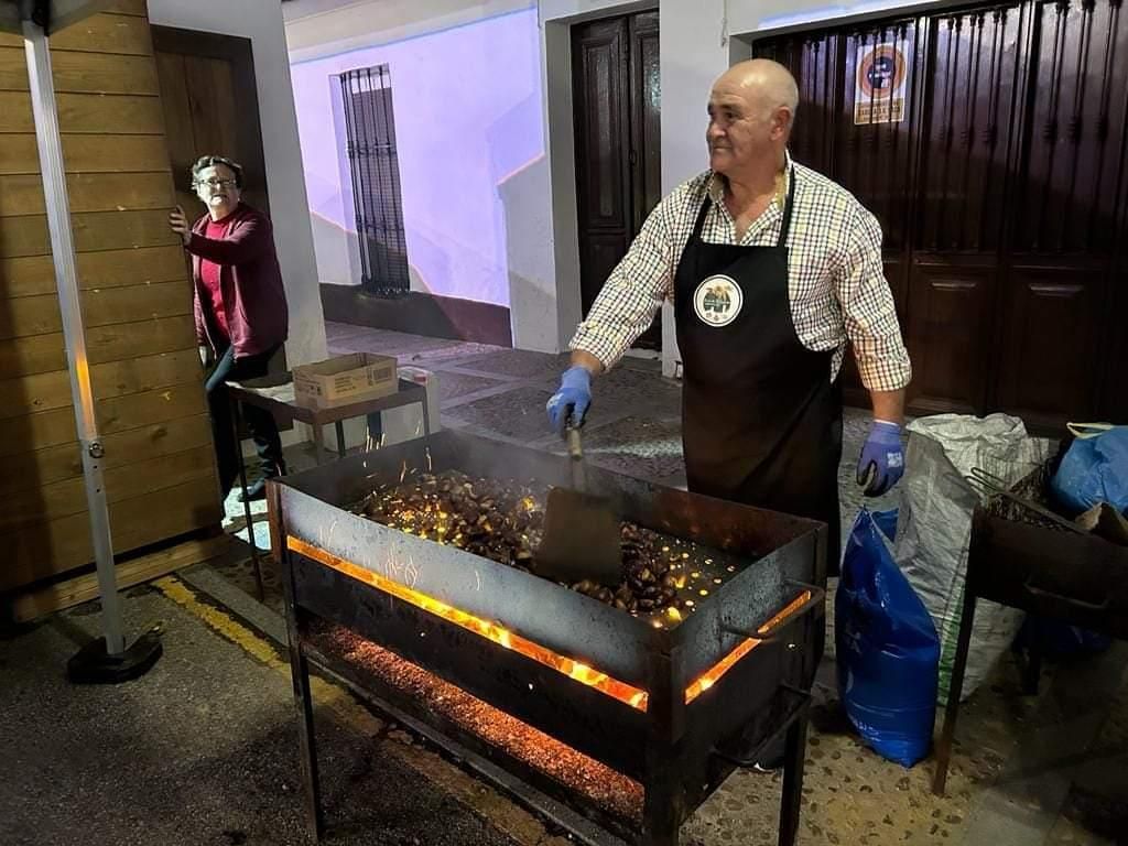 La Feria de la Castaña es el evento más importante del otoño en Cabeza la Vaca