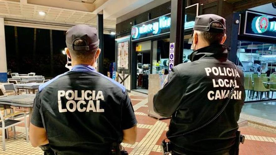 Agentes de la Policía Local de La Laguna.