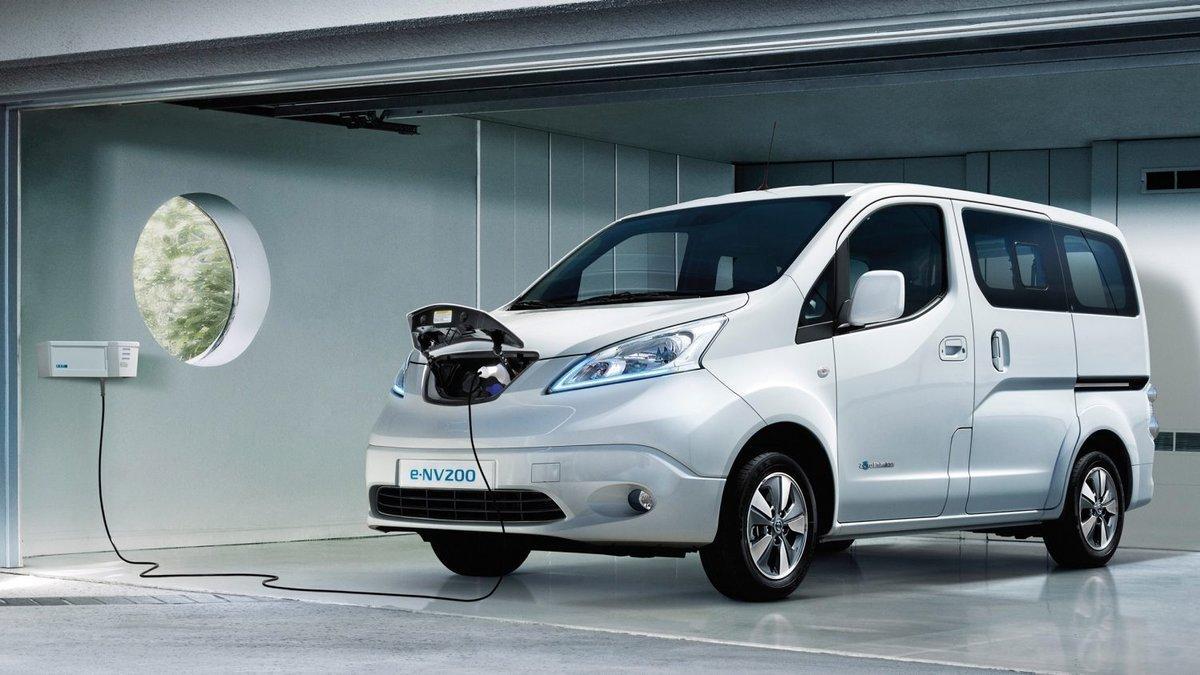 Nissan e-NV200.