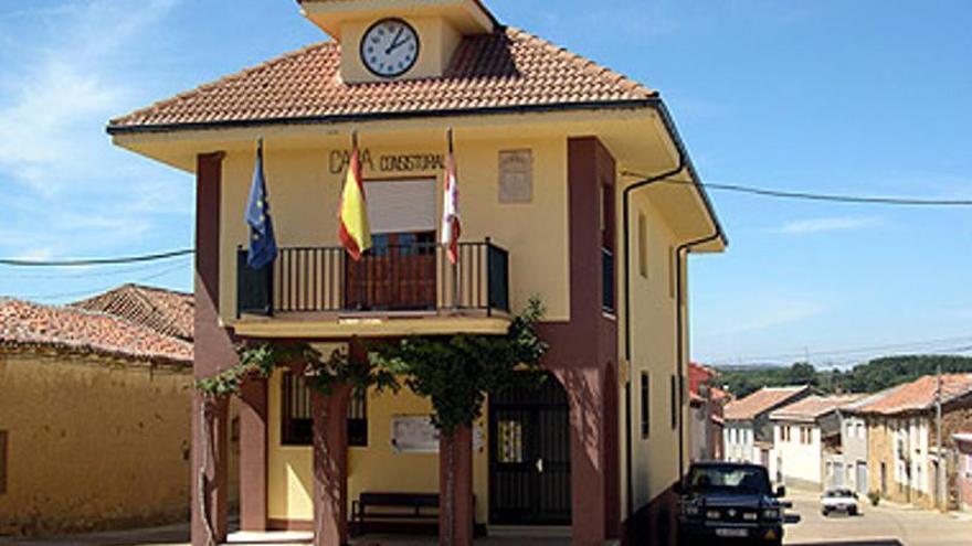 Ayuntamiento de Villabrázaro.