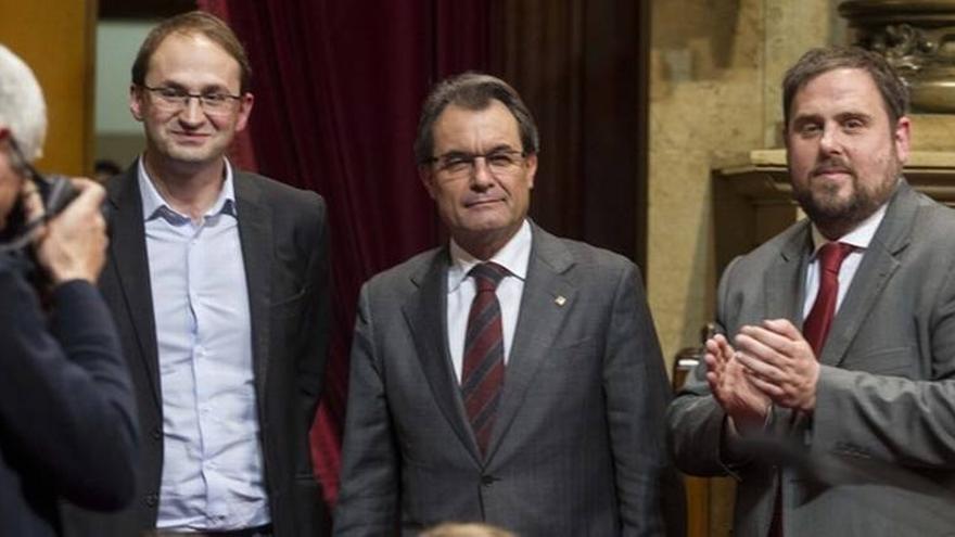 El Constitucional tumba la declaración soberanista del Parlament catalán