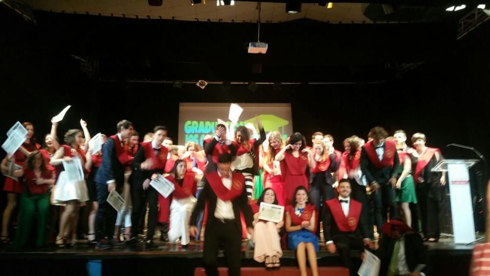 Ceremonias de graduación de Bachillerato en varios institutos de Avilés y Corvera