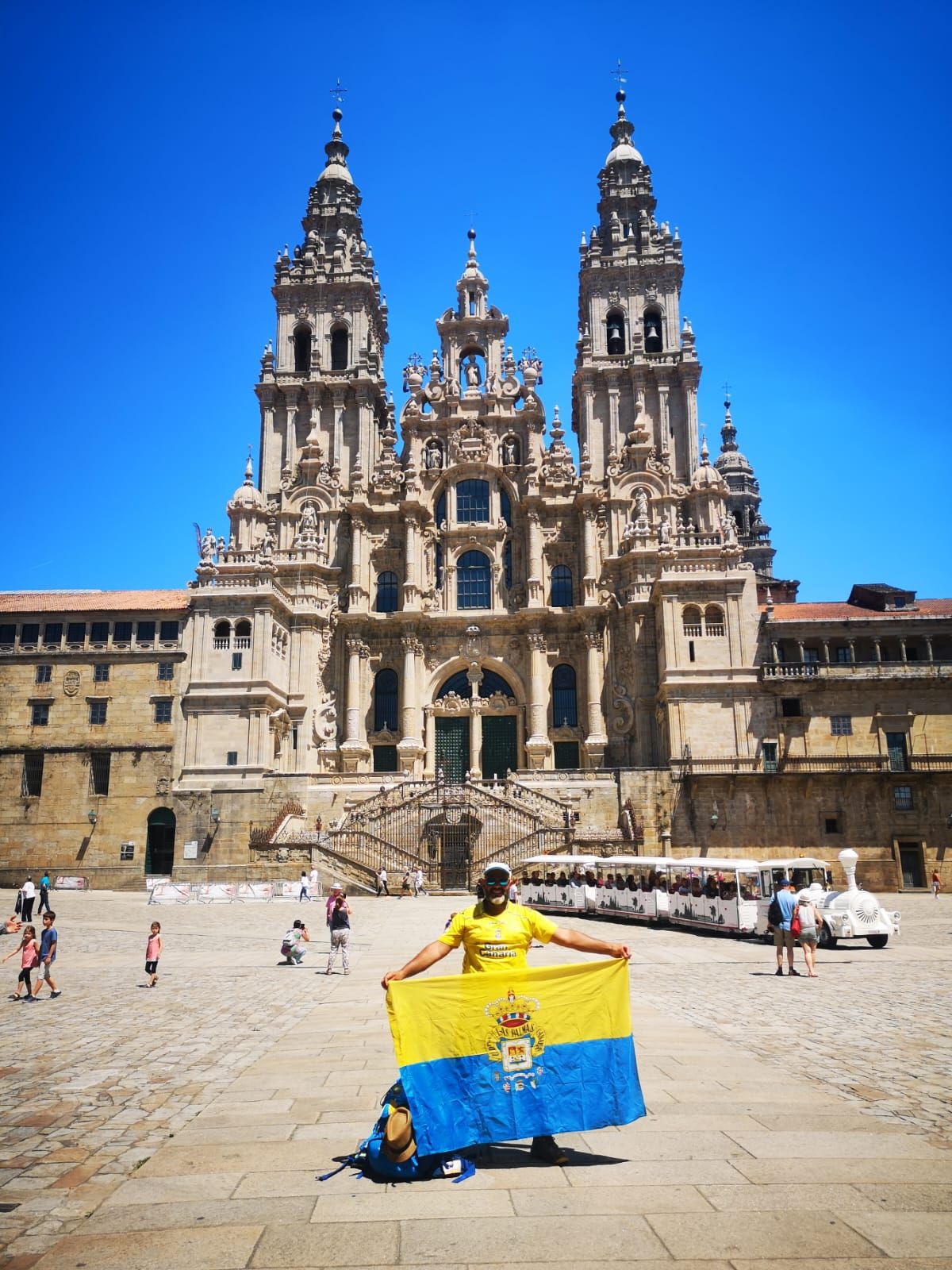 Bruno Suárez hace el Camino de Santiago por la UD