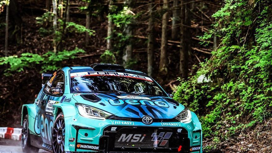 Rogelio Peñate lucha por las posiciones de privilegio en el Rally de Japón