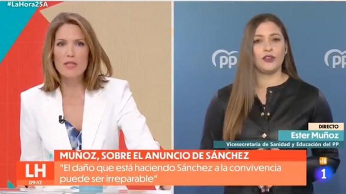 La periodista Silvia Intxaurrondo, presentadora de 'La hora de la 1' en una conexión con la Vicesecretaria de Sanidad y Educación del PP, Ester Muñoz
