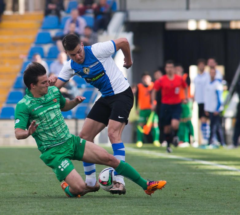 El Hércules trunca su escalada ante el Cornellà