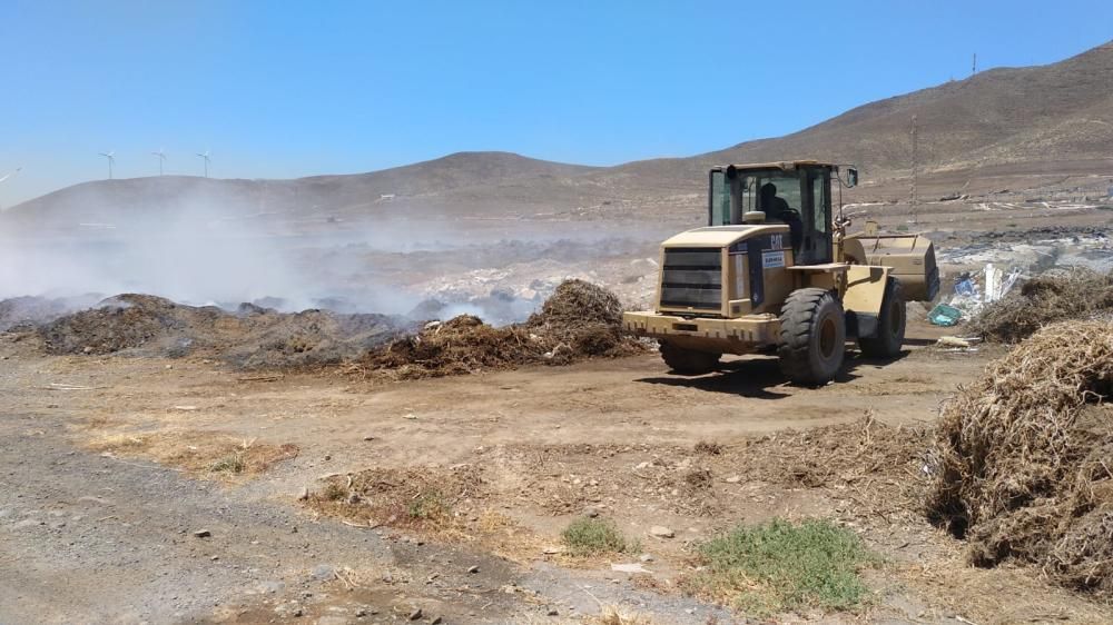 Extinción del quinto incendio en Agüimes en menos de un mes