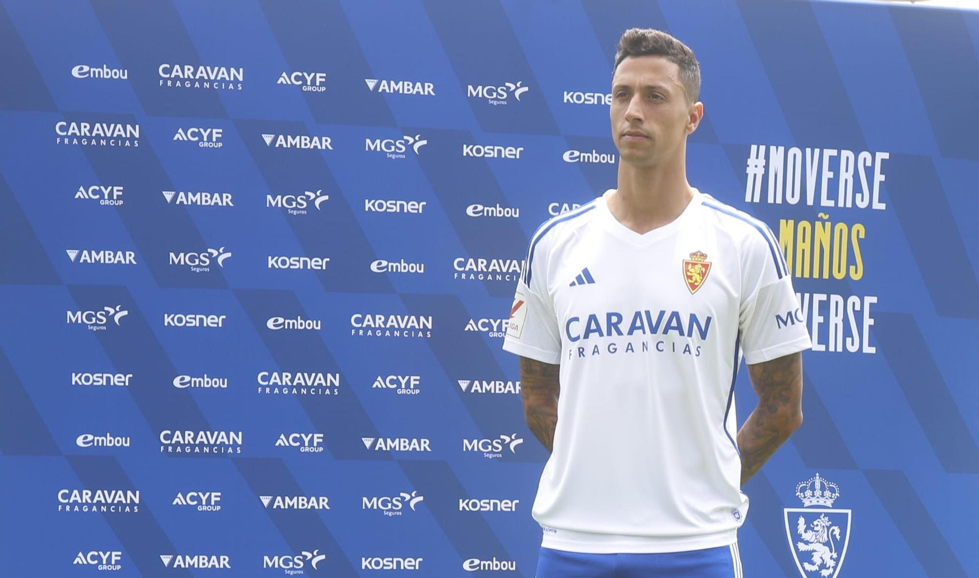 El Real Zaragoza presenta a Maikel Mesa, Lecoeuche y Bakis